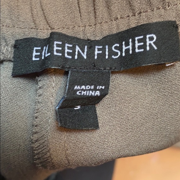 Lightweight pants with elastic waist & side zipper - Picture 2 of 3